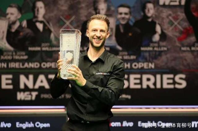 来自世界各 来自世界各