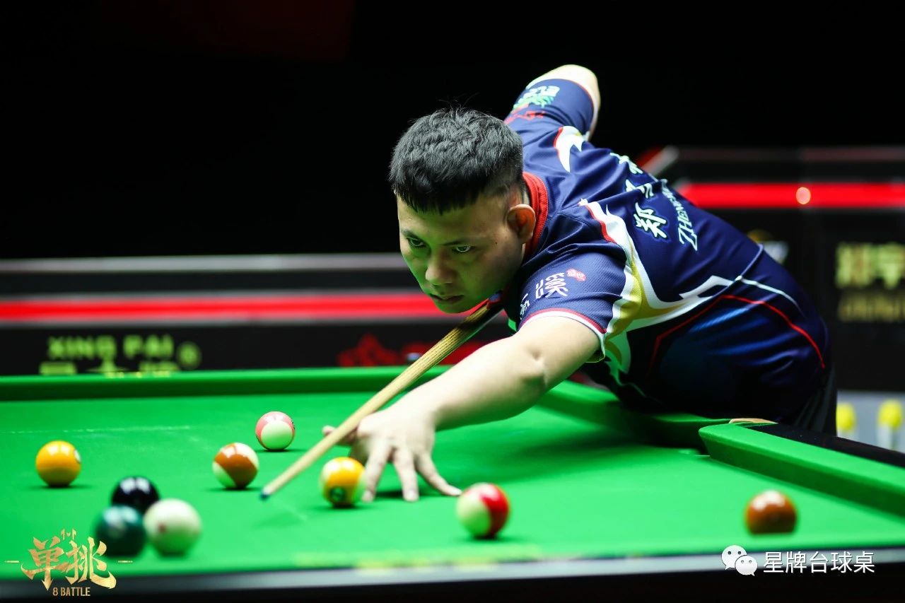 一名球员因 一名球员因